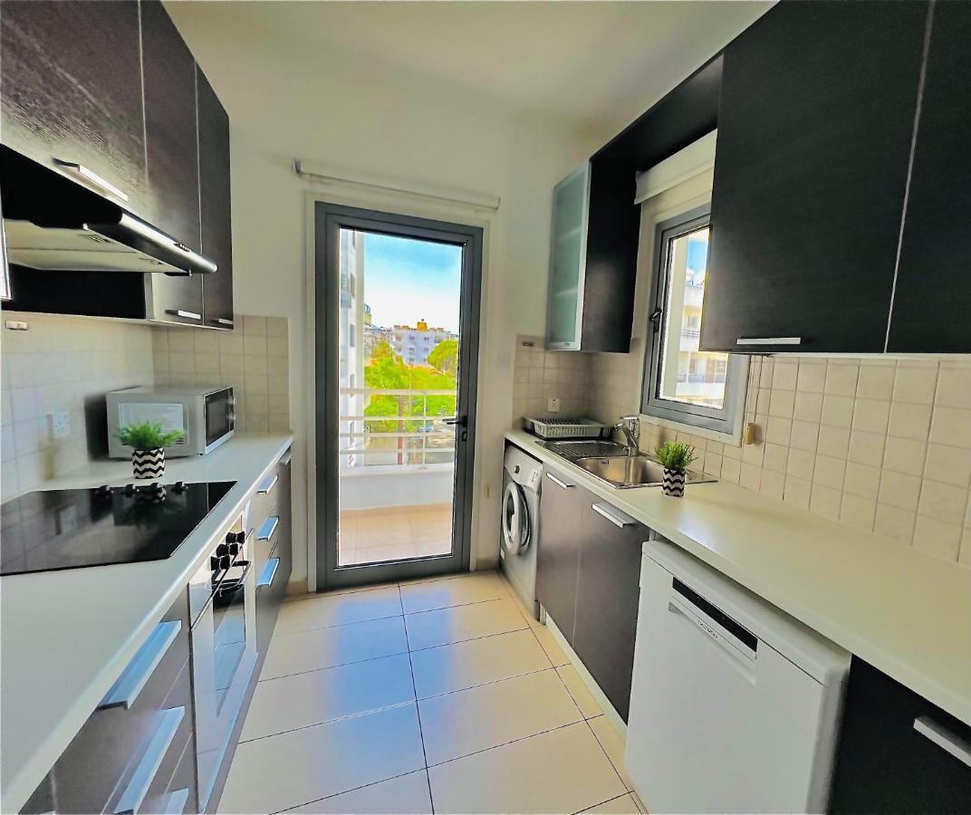 Appartamento Lara 303 Larnaca Esterno foto